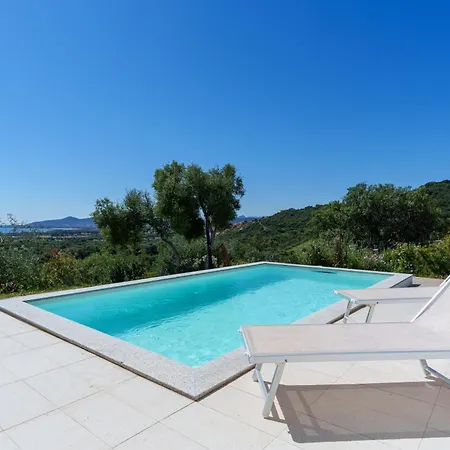 빌라 Del Cardo Con Piscina 포르토 오티올루